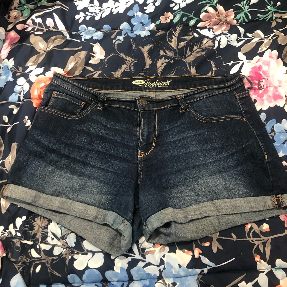 Old Navy Boyfriend Shorts